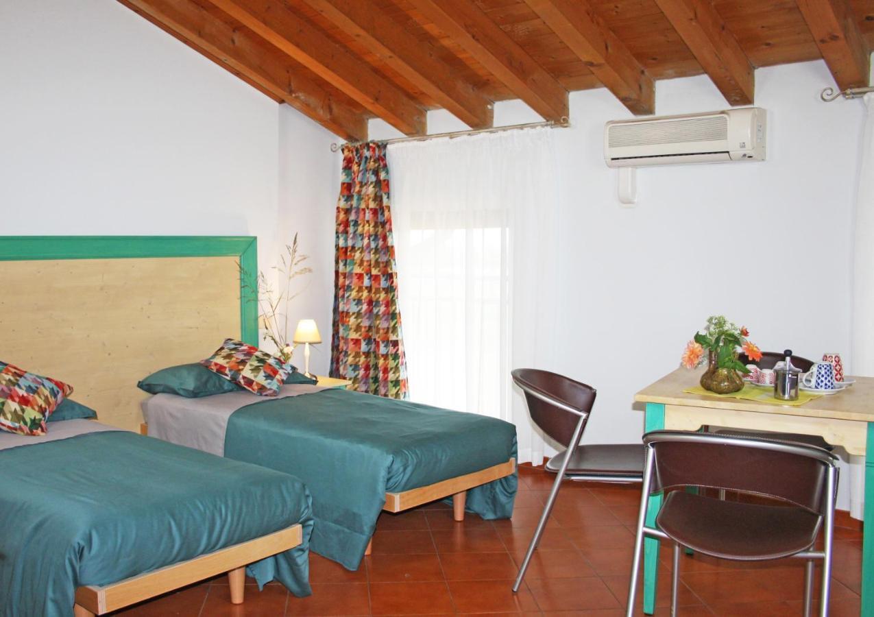 Agriturismo Fiorbello Montirone Bagian luar foto